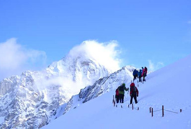 雪山初体验 四姑娘山大峰攀登（3日行程）