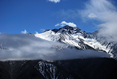 雪山极限 2017年四姑娘山大 二峰连登入门体验级（7日行程）