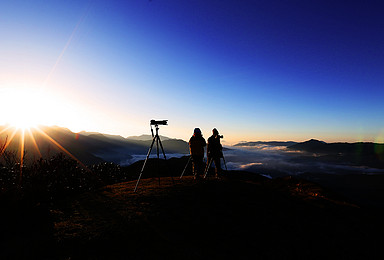 达瓦根扎 观日出云海星空 含山顶早晚餐 无需徒步直达山顶（2日行程）