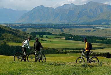 新西兰 南十字星照耀的国度 自行车南岛环游赏秋（11日行程）