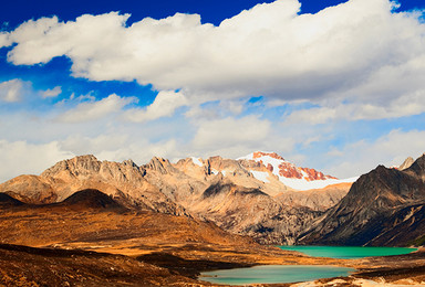 中国阿尔卑斯四姑娘山 最后的香格里拉稻城亚丁 川藏南线（10日行程）