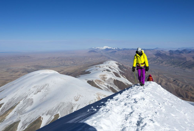 玉珠峰 6178米玉珠峰雪山攀登活动 你的第一次高山之巅（8日行程）