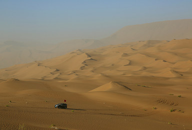 体验内蒙巴丹吉林沙漠腹地的刺激（5日行程）