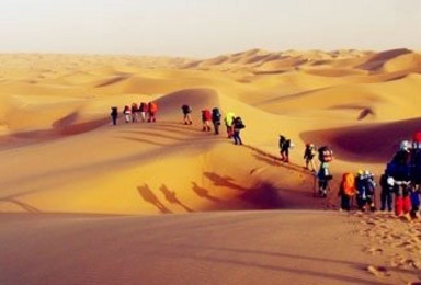 高端沙漠路线 走进无人区 库布其沙漠腹地徒步穿越（3日行程）