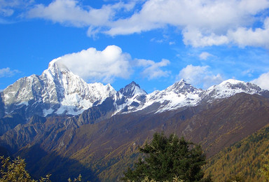 四姑娘山雪山徒步攀登行程（4日行程）