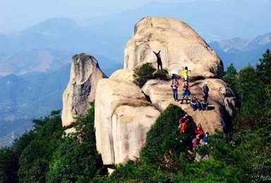 勇征穿越新昌小黄山 探秘奇山怪石之旅（1日行程）