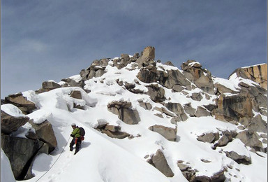 奥太娜登山 第一座5000级入门雪山攀登（3日行程）