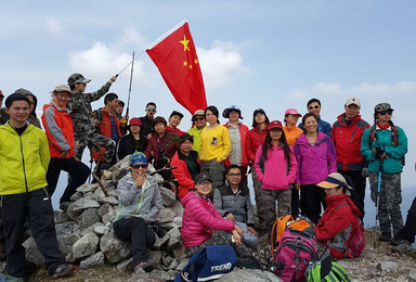 狗尾嶂 广东第四高峰狗尾嶂穿越（2日行程）