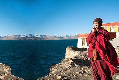 醉美西藏 拉萨 羊湖 珠峰 纳木措 含接机接站（8日行程）