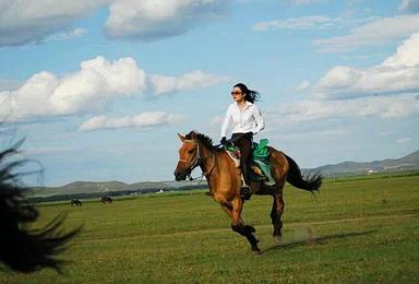 一周两期 坝上草原骑马免费烤全羊 大汉行宫 闪电湖 篝火狂欢（3日行程）