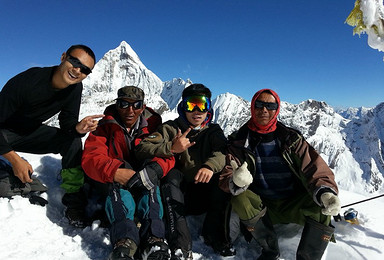 四姑娘山长坪沟徒步适应高海拔 二峰攀登 5000米雪山攀登（6日行程）