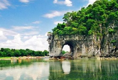 暑假拼团出游桂林山水(5日行程) 暑假拼团出游桂林山水(5日行程)