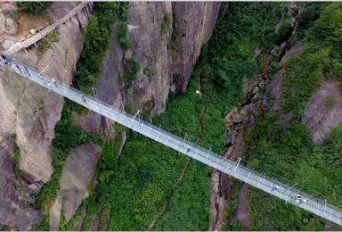 广东清远牛鱼嘴 250米高空玻璃桥 够胆就来挑战吧（1日行程）