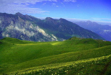 九顶山 云端的风景 徒步露营（2日行程）