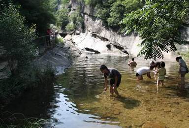 捧河湾 溯溪拾贝捧河湾 摸虾抓鱼白云峡谷 摄影戏水（1日行程）