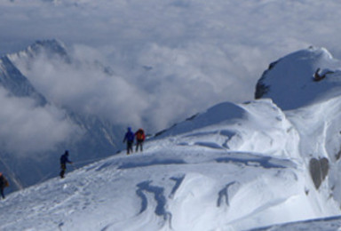 半脊峰技术雪山攀登 毕棚沟徒步之旅（7日行程）