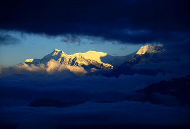 尼泊尔 布恩山 安纳普尔纳登山大本营ABC 徒步喜马拉雅（13日行程）