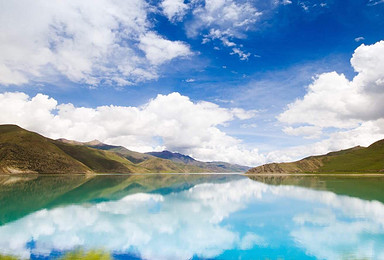 拉萨 林芝 日喀则 雅鲁藏布大峡谷 珠峰大本营 纳木措 羊湖（11日行程）