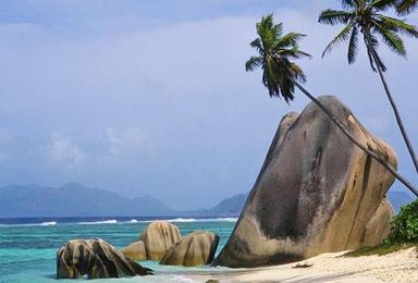 海南环岛登五指山赏椰风海浪沙滩仙人掌（8日行程）