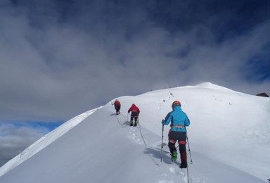 夏尔巴探险贡嘎雪山卫峰（7日行程）