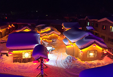 冰城哈尔滨穿越雪乡大美长白山魔界摄影滑雪赏雾凇 踩线特价（7日行程）