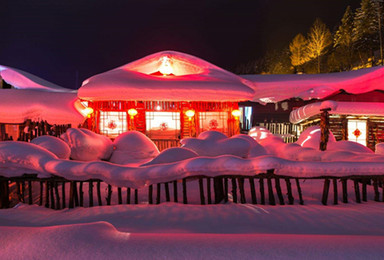 童话雪乡 哈尔滨 雪乡 爬犁 雪地摩托 极限雪漂 圣诞村摄影（2日行程）