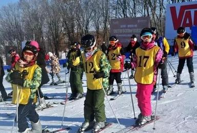 探索者自然学校ll2018东北雪乡滑雪研学冬令营报名正式启动（8日行程）
