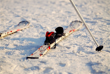 周末 玉龙湾滑雪场 赠保险 免费教学（1日行程）