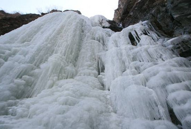12 31冰瀑 元旦踏冰之穿越东西胡林 看老龙窝冰瀑（1日行程）