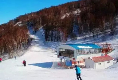周末 云佛山滑雪 戒不掉的白色鸦片（1日行程）