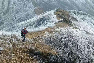 登皖南最高峰铁匠山 观黑石洞瀑布群（2日行程）