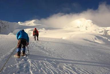 自由之巅2018年雀儿山攀登计划 爬雪山 送装备（7日行程）