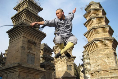 多彩户外 4 21洛阳牡丹节少林寺书画山龙门石窟(2日行程) 多彩户外 4 21洛阳牡丹节少林寺书画山龙门石窟(2日行程)