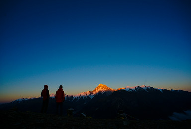贡嘎雪山 5588米那玛峰 1比2协作加装备（6日行程）