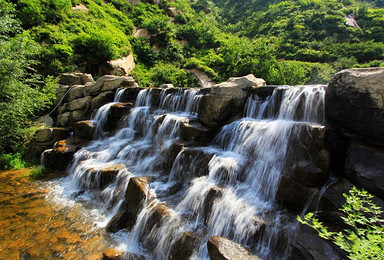 五一 人间仙境白石山体验惊险刺激的玻璃栈道 十瀑峡(2日行程) 五一 人间仙境白石山体验惊险刺激的玻璃栈道 十瀑峡(2日行程)