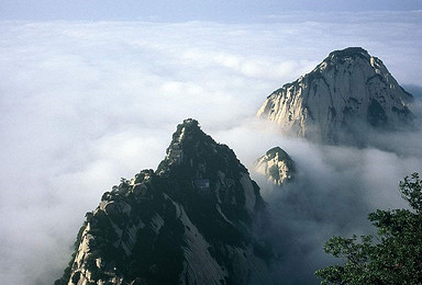 端午节去西安观兵马俑 登华山 游西安古城 看壶口瀑布(4日行程) 端午节去西安观兵马俑 登华山 游西安古城 看壶口瀑布(4日行程)