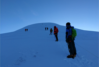 青海玉珠峰南坡6178米 全年攀登计划 6000米首选（7日行程）