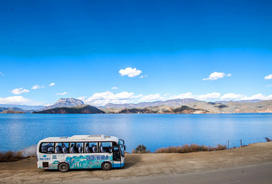 泸沽湖拼车自由行 往返车 门票 保险 正规旅游巴士（3日行程）