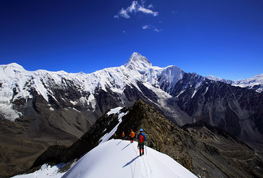 技术型攀登 入门级 那玛峰攀登计划（7日行程）