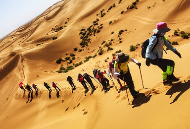 腾格里沙漠徒步 完成自我的挑战（5日行程）