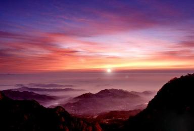 夜登泰山看日出活动召集(1日行程) 夜登泰山看日出活动召集(1日行程)