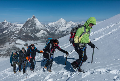 国庆活动丨冰川行走 雪山攀登 MAMMUT登山学校为您护航（8日行程）