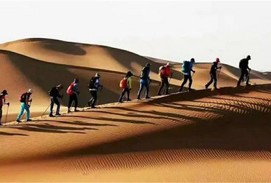 腾格里沙漠 五湖连穿 徒步活动 感受荒芜的美（4日行程）