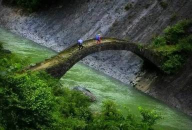 高铁直达  湖北 绝色仙境  国内必去小众目的地之一（5日行程）