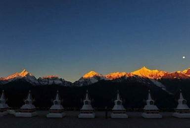 圆梦滇藏 丽江  梅里雪山 丙察察 然乌 林芝 拉萨 羊湖（10日行程）