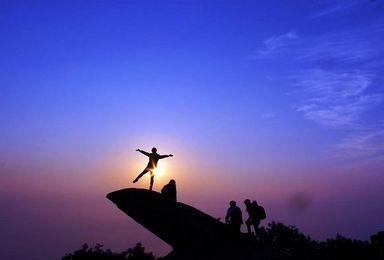 中秋夜爬泰山2天|五岳之首观日出·游大明湖·趵突泉·两日活动（2日行程）