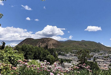 云南旅游诺邓古村、梦幻腾冲、瑞丽芒市、大理古城滇西边境（8日行程）