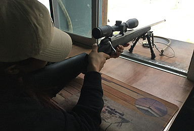 真枪实弹--实弹射击,不出国门的真枪体验卡(1日行程) 真枪实弹--实弹射击,不出国门的真枪体验卡(1日行程)