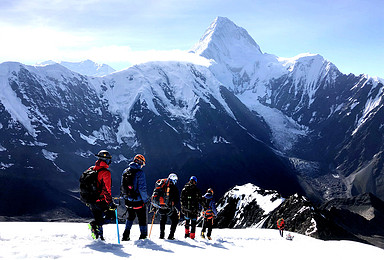 2021贡嘎卫峰 那玛峰5588米攀登（6日行程）