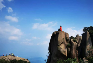 勇登增城最高峰—牛牯嶂,行走广州顶级山脊徒步路线(1日行程) 勇登增城最高峰—牛牯嶂,行走广州顶级山脊徒步路线(1日行程)